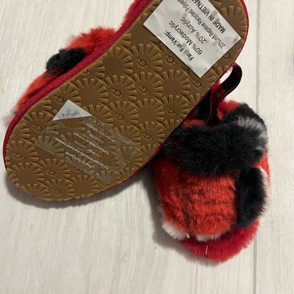 Toddler Fluff Yeah UGG Slide Slippers - Picture 2 of 2